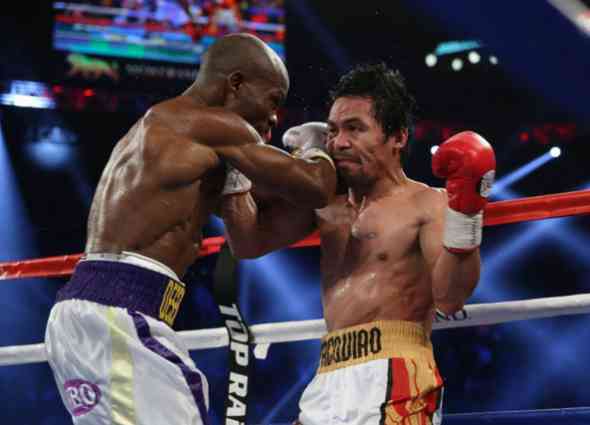 Pacquiao-Bradley-2016-06